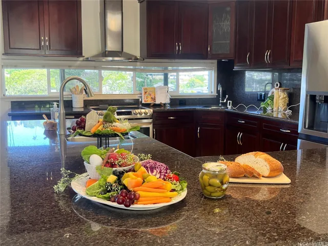 Peek a boo windows let more light into the kitchen, View of the park behind the house…pickle ball anyone?