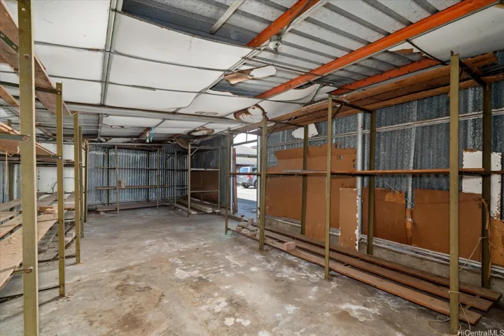 Storage Shed/Outbuilding