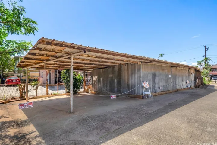 Carport & Storage