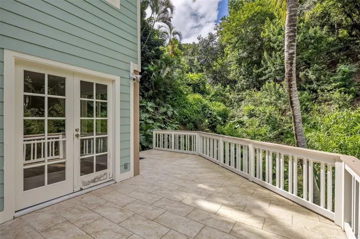 Ground floor lanai
