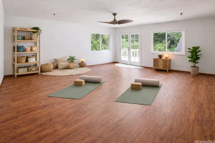 *Enhanced* Ground floor flex room
