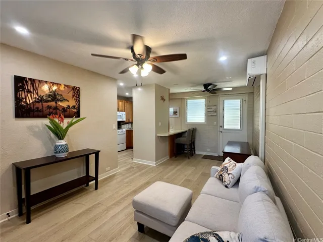 Single level unit on the ground floor with a front and back door.