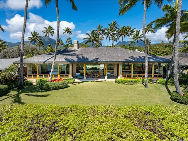 Built new in 2006, the house was designed by Max Guenther, AIA of Peter Vincent Architects.  You can have it all: an exquisite home with beach, yard and a pool.