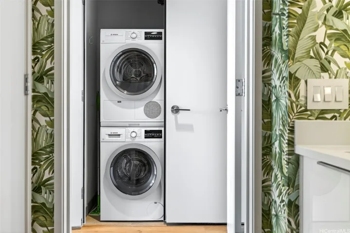 Bosch Washer/Dryer