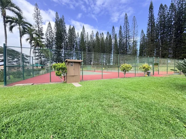 Tennis Court/Pickle Ball Court