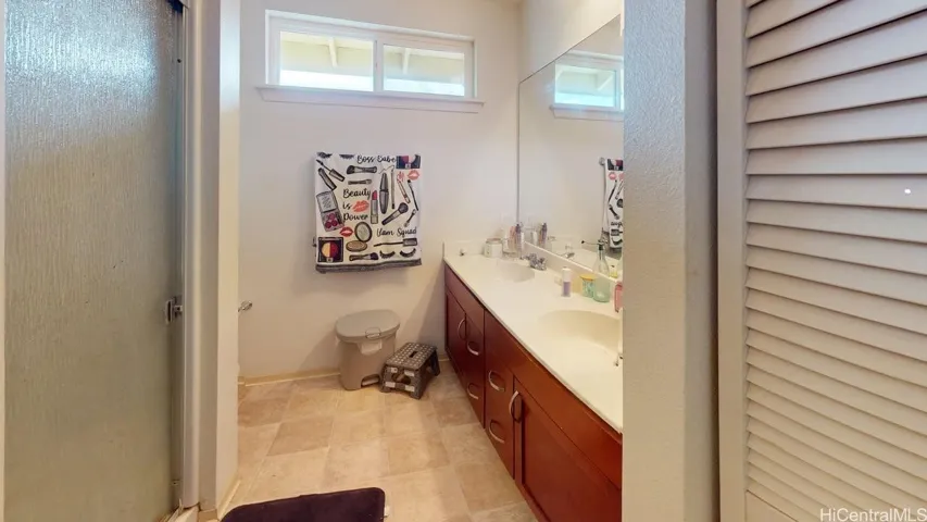 Primary Full Bath