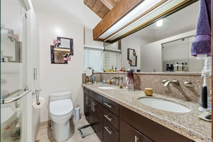 Primary Bath 1