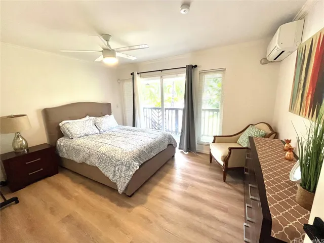2nd Floor- Bedroom 3 (1x Queen Bed)