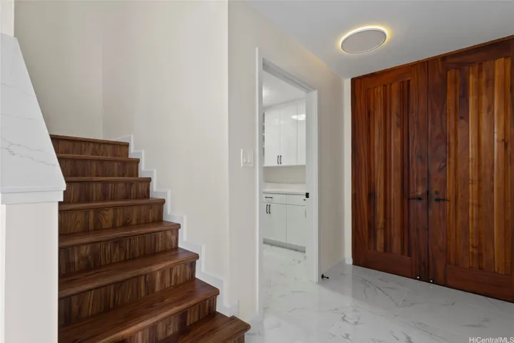 Entry, Laundry and Stairwell