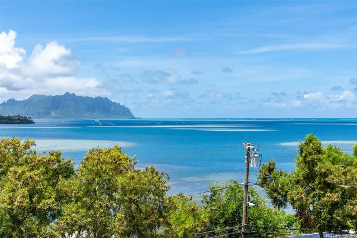 Gorgeous Bay Views!