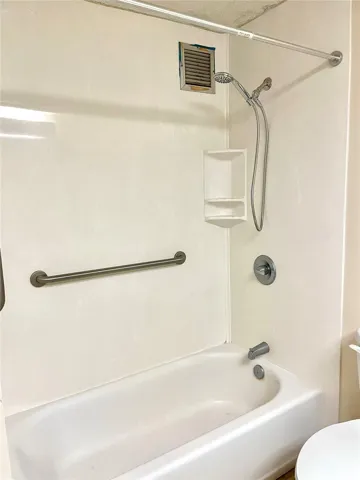 Shower or tub option