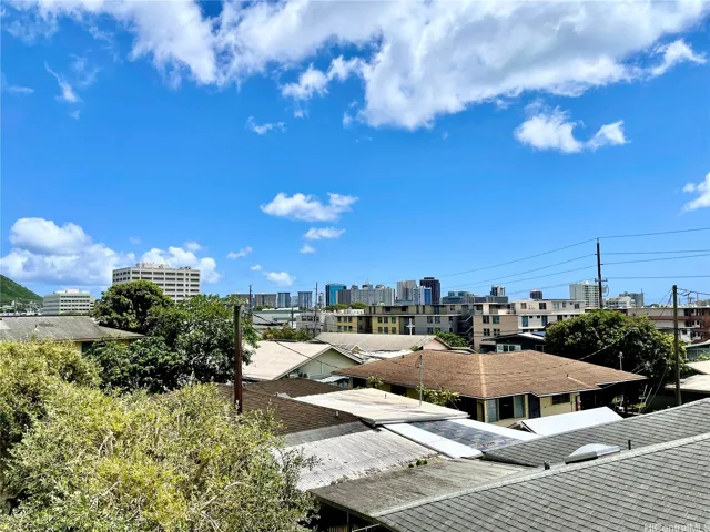Nice view to the left from the lanai
