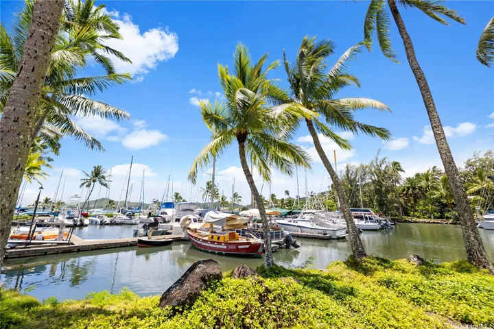 Makani Kai Marina is the premier sailing community on the Windward side of Oahu