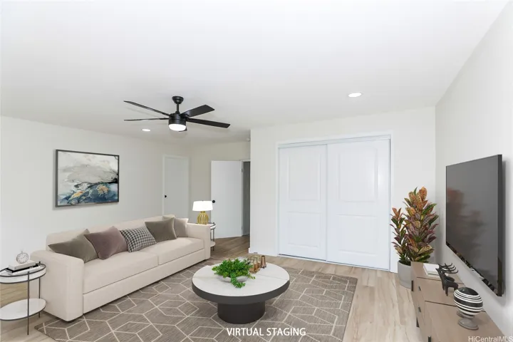 Virtual staging
bottom floor living area