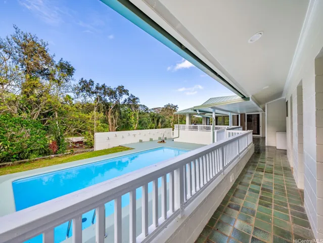 Pool, shower, changing area.