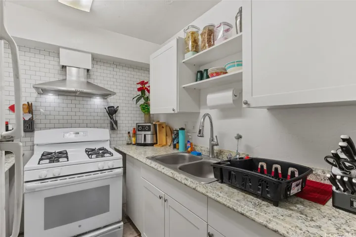 GAS STOVE ALERT for all this cooks out there.