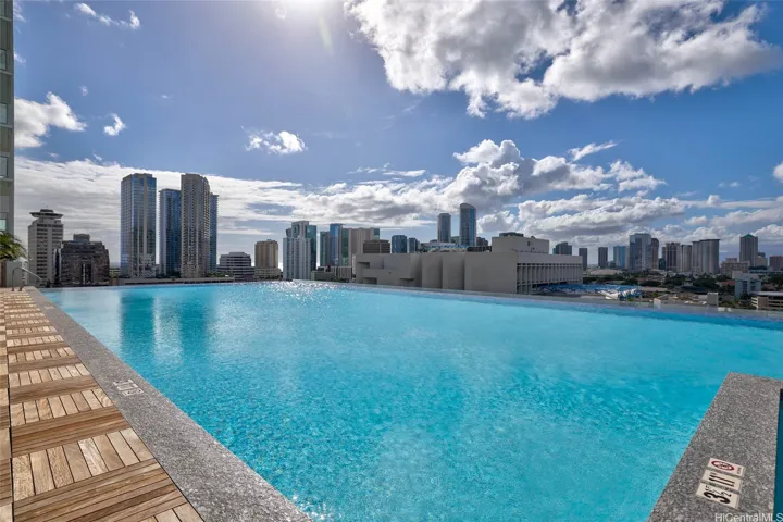infinity pool