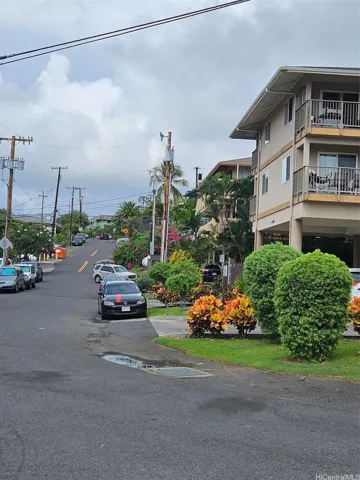 In canter of Kailua-Kona