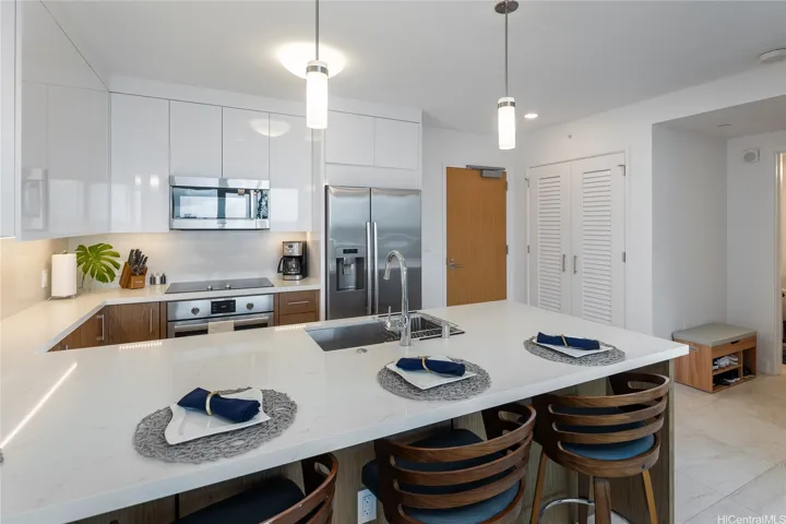 Open Kitchen