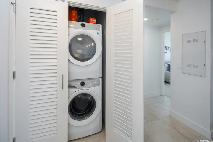 In-Unit Laundry