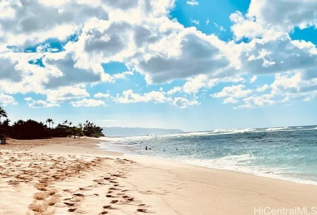 Feel the sand between your toes!!