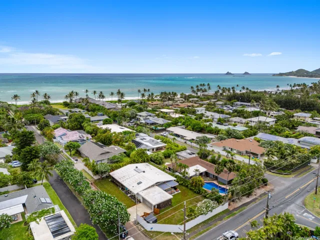 5 houses from the beach