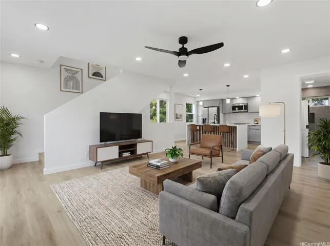 Enhanced, Living room 1