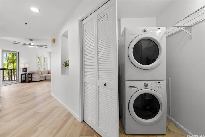 A washer/dry is located in the unit.