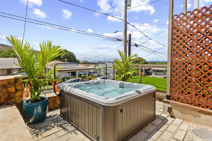 Jacuzzi Ocean View