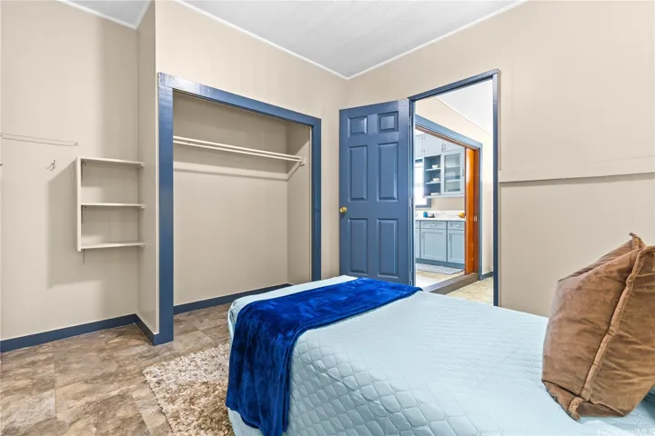 Middle BR1 with closet