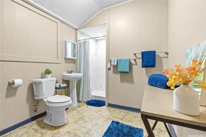 Front Bath - room for large vanity