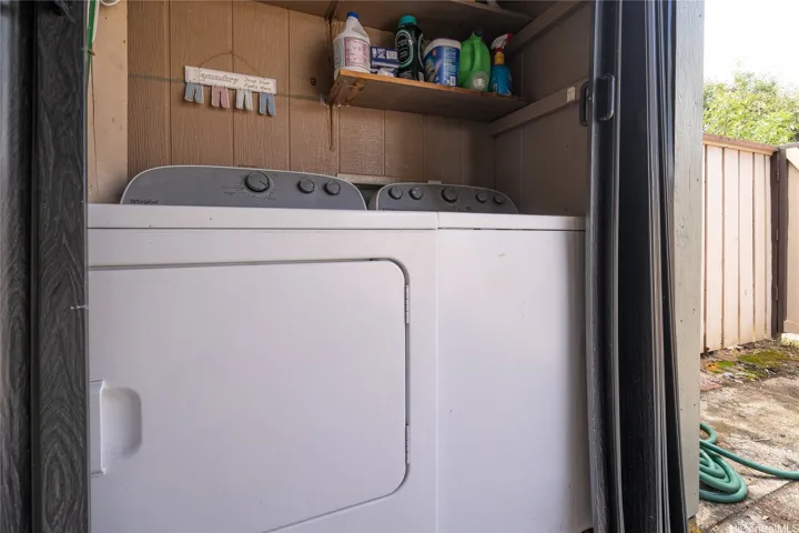 Washer and Dryer come with home