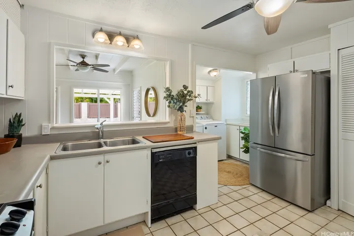 Original kitchen, right next to the laundry area and dining room