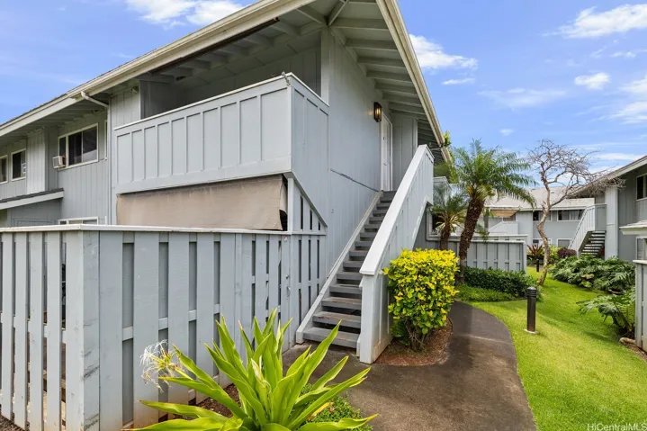 Upstairs end unit.