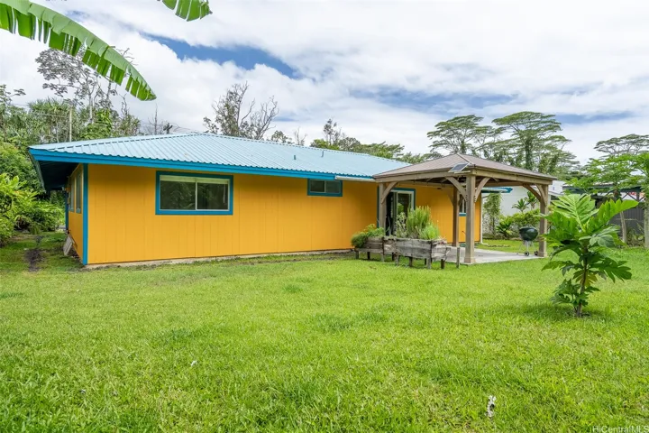 Enjoy your covered lanai right off the kitchen