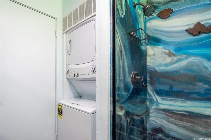 Perfect location for your washer and dryer right behind the bathroom door