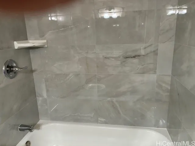 Primary  Bathtub in primary is finished in  high quality porcelain.