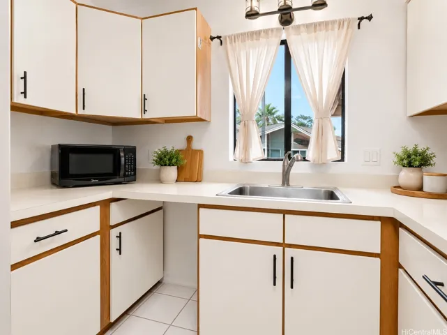 Kitchen (Enhanced)