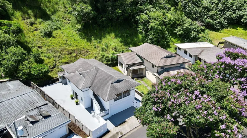 240 Puiwa Rd