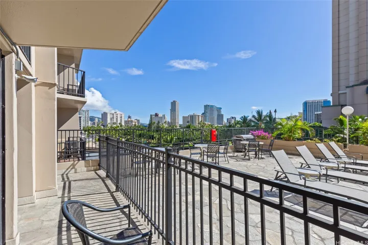 Largest lanai in the building. Have views of Fort Derussy and Diamond Head.