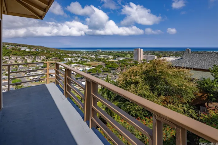Large wrap-around balcony flows from the living room ...