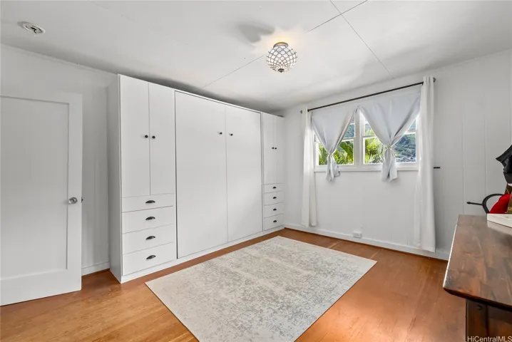 Custom built in Murphy Bed and Cabinet