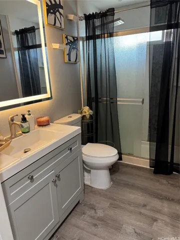 Master full bath