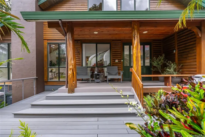 Entry Porch