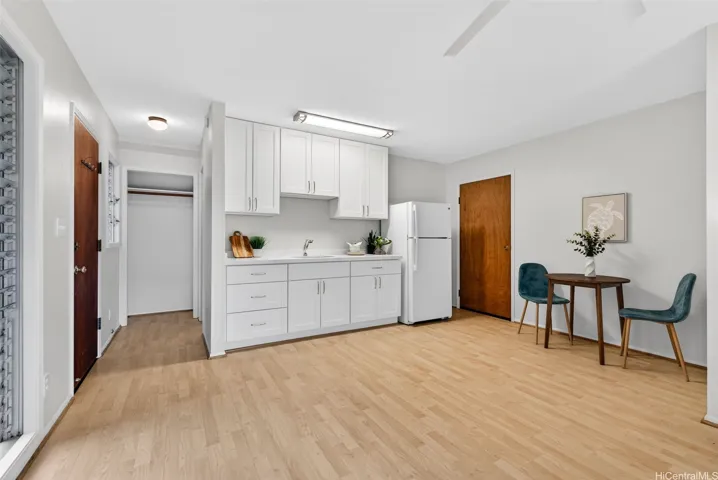 studio/recreation room kitchenette