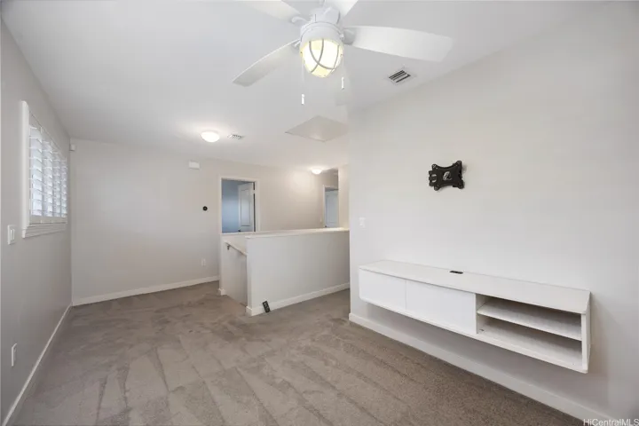 2nd floor landing
