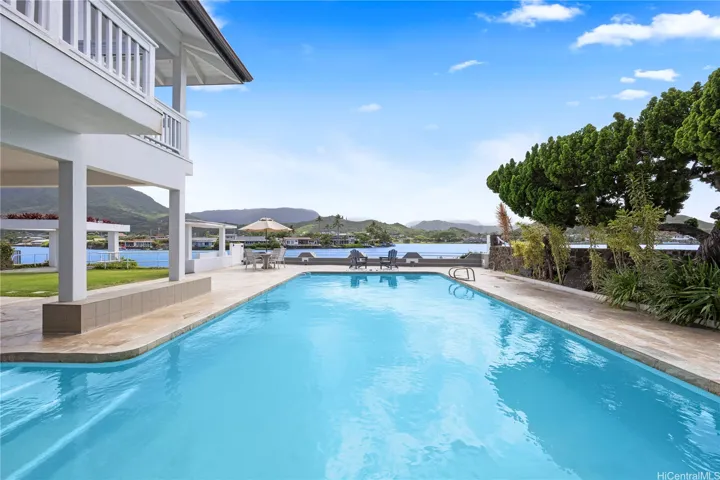 Lovely pool area