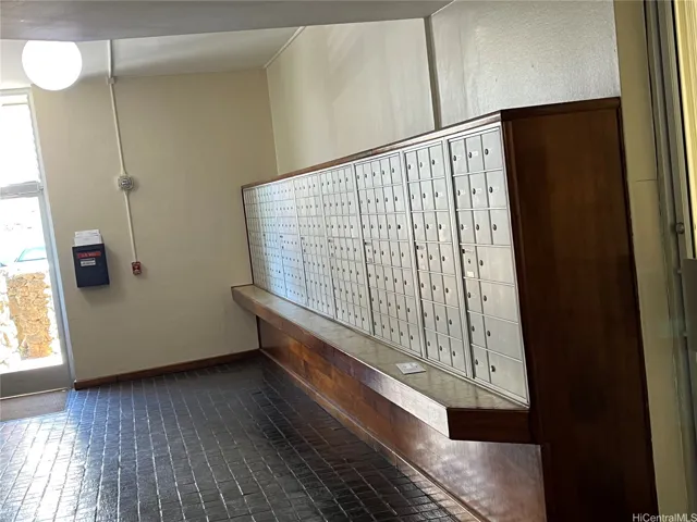 Mailbox