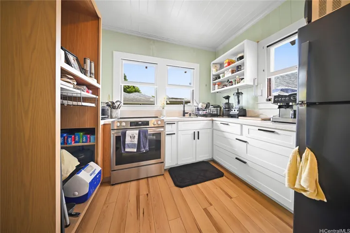 Kitchen of 209 Concordia.