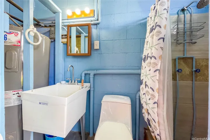 1st Floor Unit 3